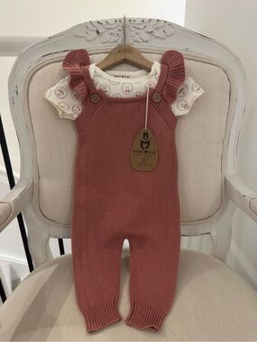 🤍 6~9 Mth Organic Cotton Rabbit + Bear Organic Knit Swiss Dot Baby Romper NWT